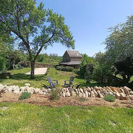 La Melodie Des Lieux Feriehus Castanet (Aveyron)